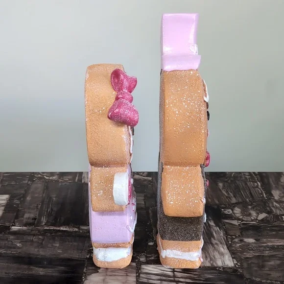 ❌SOLD❌Cupcakes & Cashmere Gingerbread Couple Figurines Christmas Decor, Shimmery - Picture 8 of 11